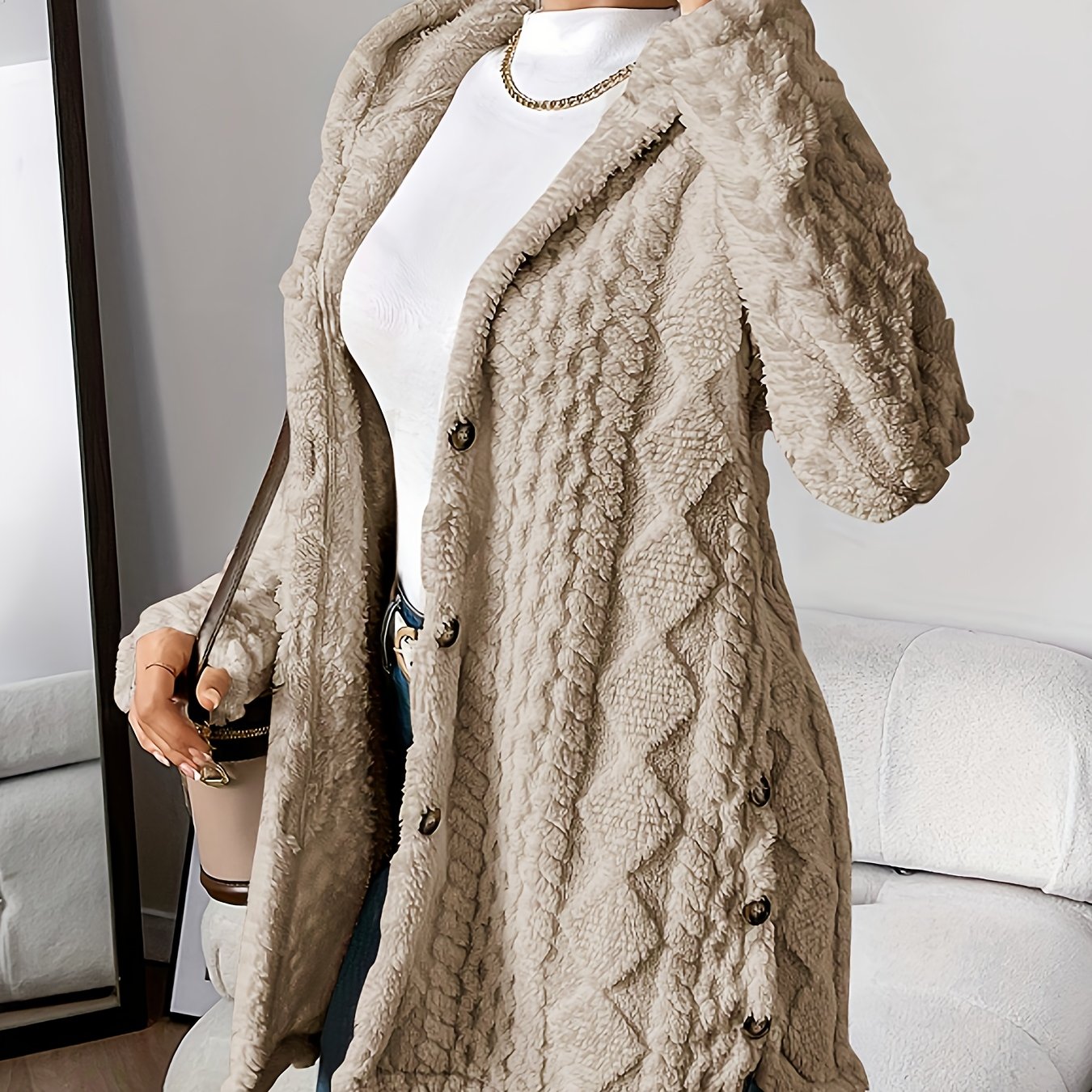 Elena™ | Veste à Capuche en Fausse Fourrure avec Détails de Luxe