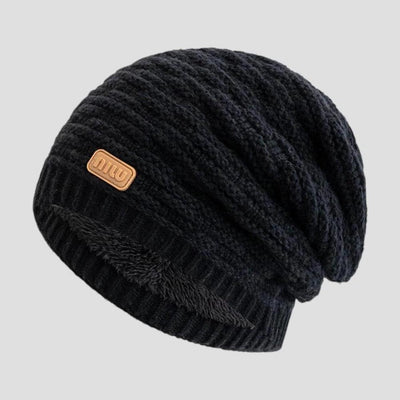 Bonnet Talladega™ | Élégance intemporelle en laine douce, couleur raffinée.
