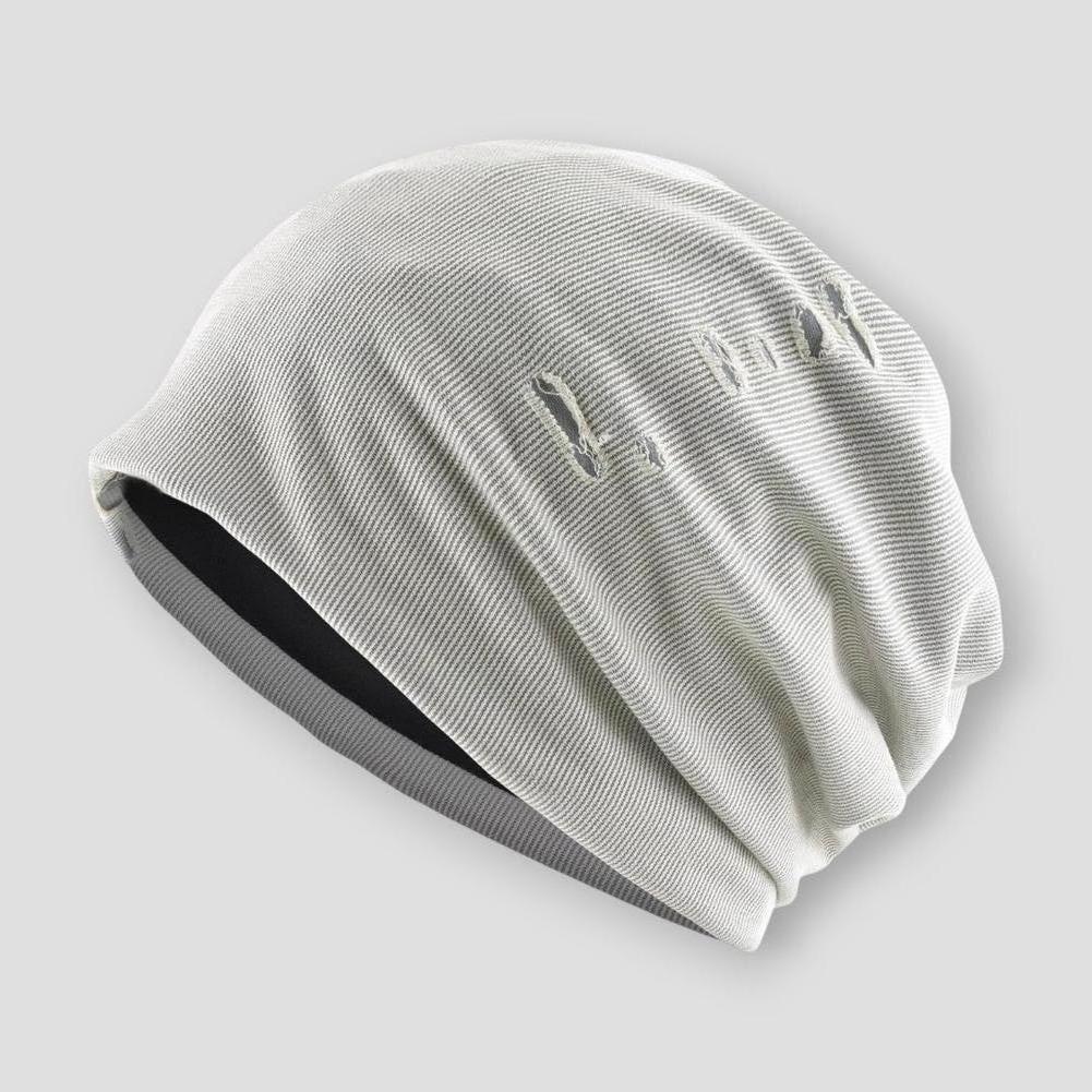 Bonnet Post™ | Élégance intemporelle en laine, couleur raffinée.