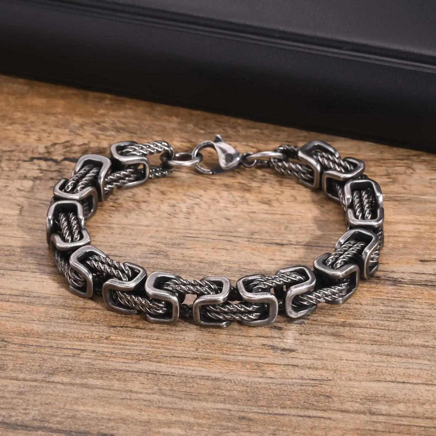Glynn™ | Bracelet Audacieux au Caractère Brut